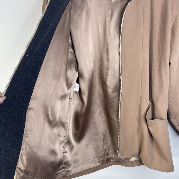 VTG Pendleton Women's Size 8 Tan Wool Full Zip Hooded Coat Classic Minimalist - Picture 8 of 13